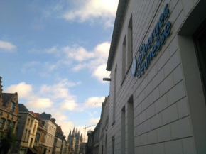 Гостиница Auberge de Jeunesse de Tournai  Турне